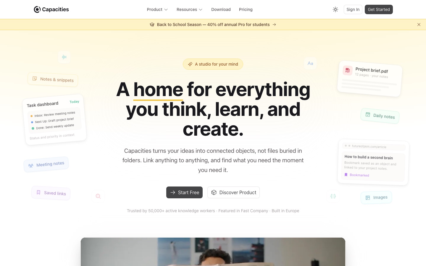 Home page del sito di Capacities